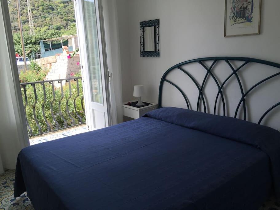 Casa Vacanze Vista Mare Mela B Lipari  Luaran gambar
