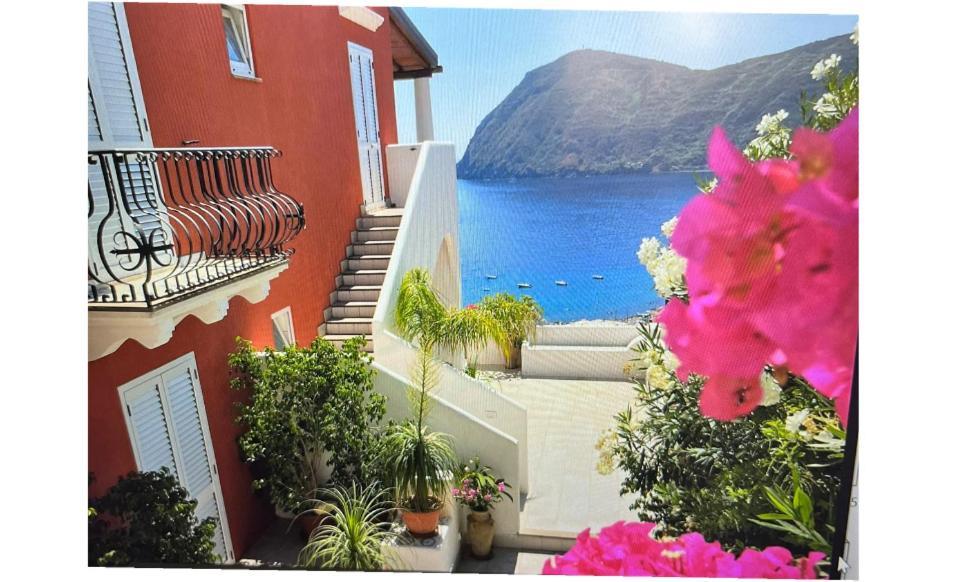 Casa Vacanze Vista Mare Mela B Lipari  Luaran gambar